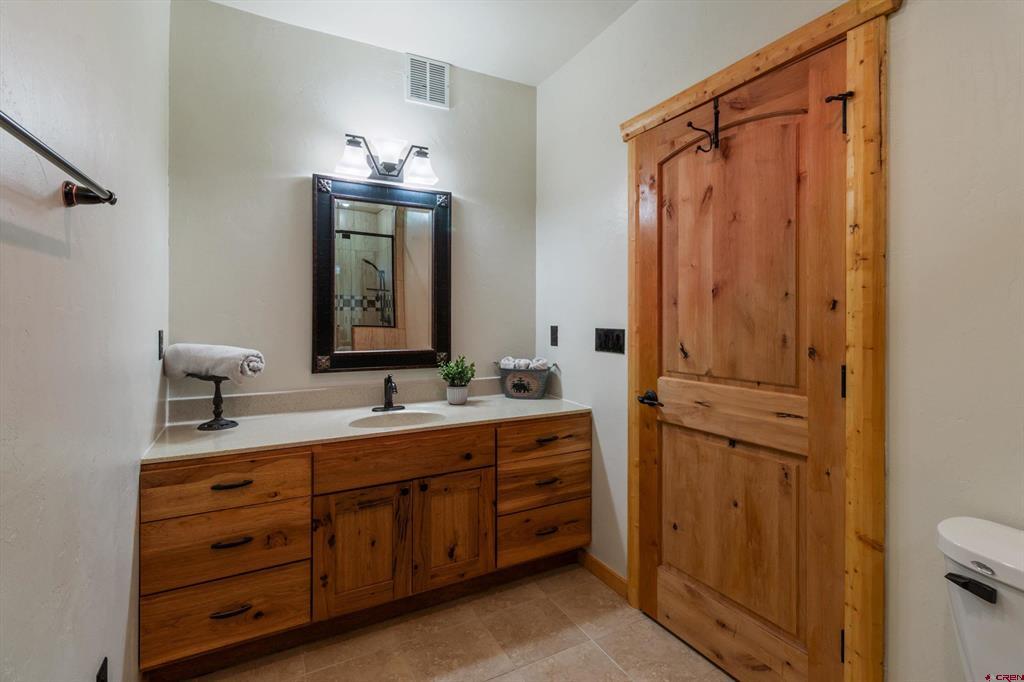 640 Clear View Road Property Photo 27