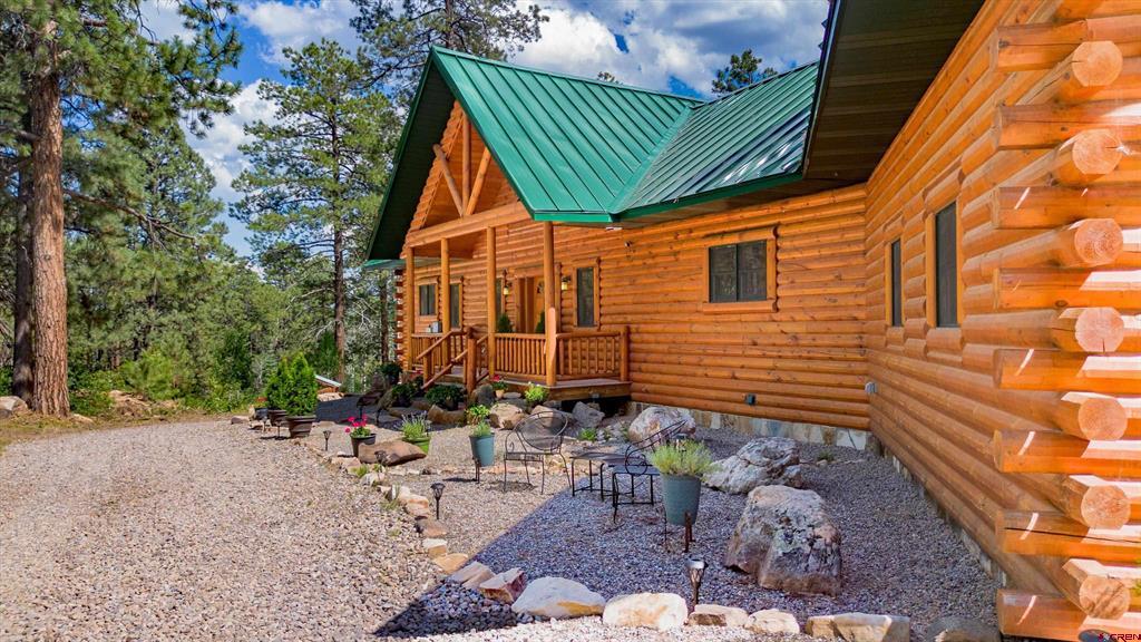 640 Clear View Road Property Photo 34