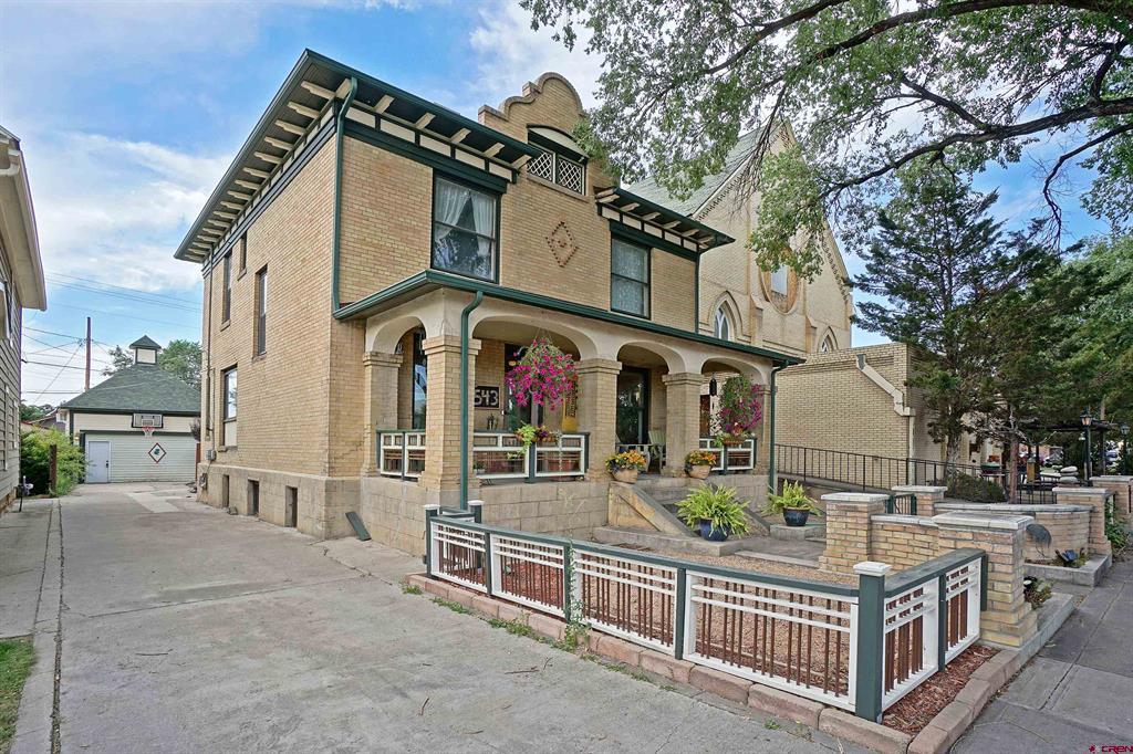543 S 5th Street
