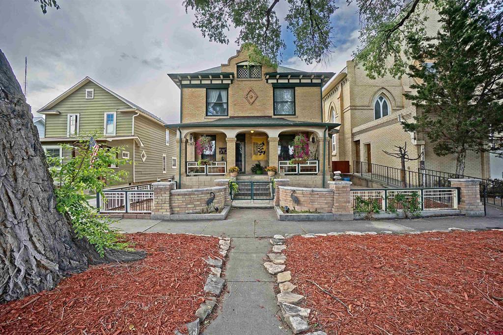 543 S 5th Street Property Photo 1