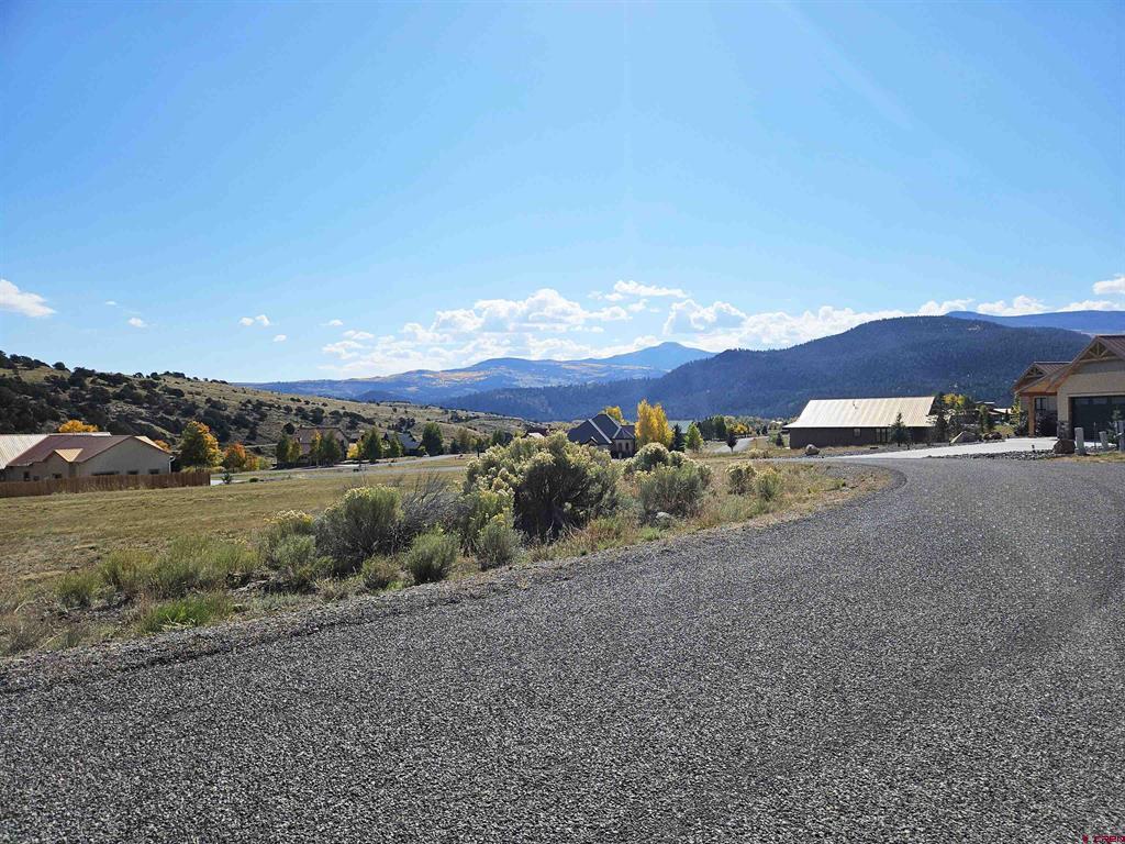 31 Greenside Court Property Photo 23