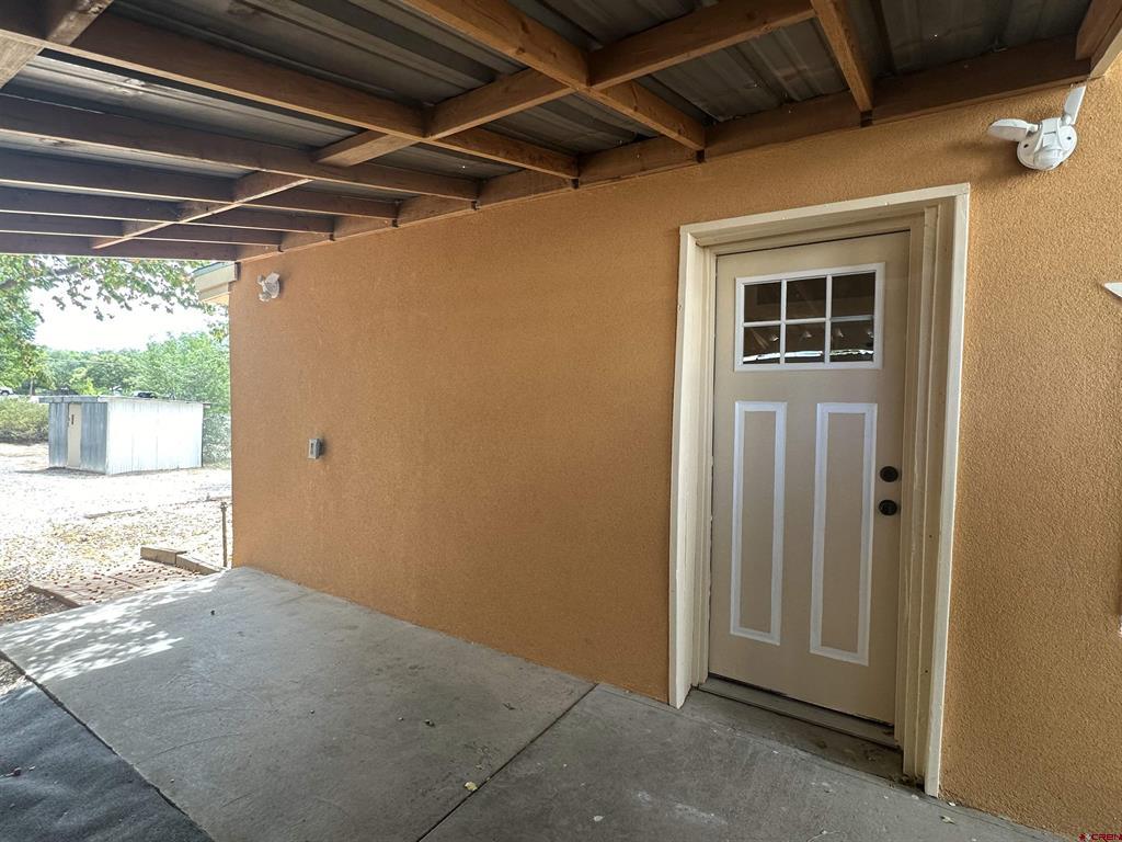 111 S Elm Street Property Photo 5