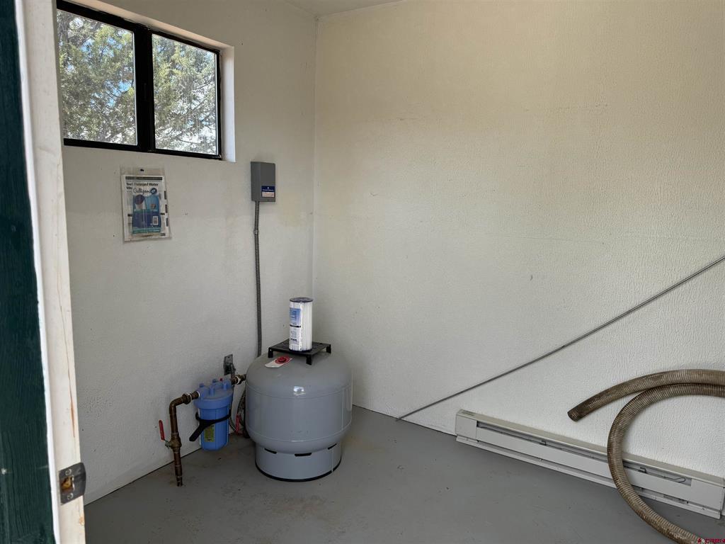 408 Road 4020 Property Photo 6