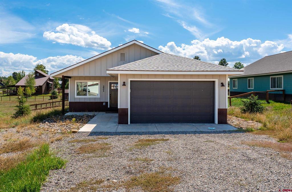 221 Carpin Circle Property Photo 1