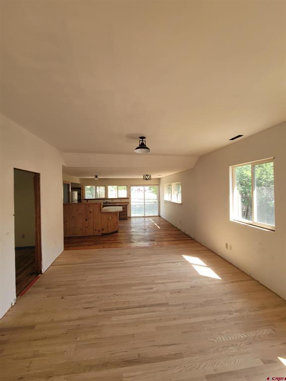 610 Browning Avenue Property Photo 7