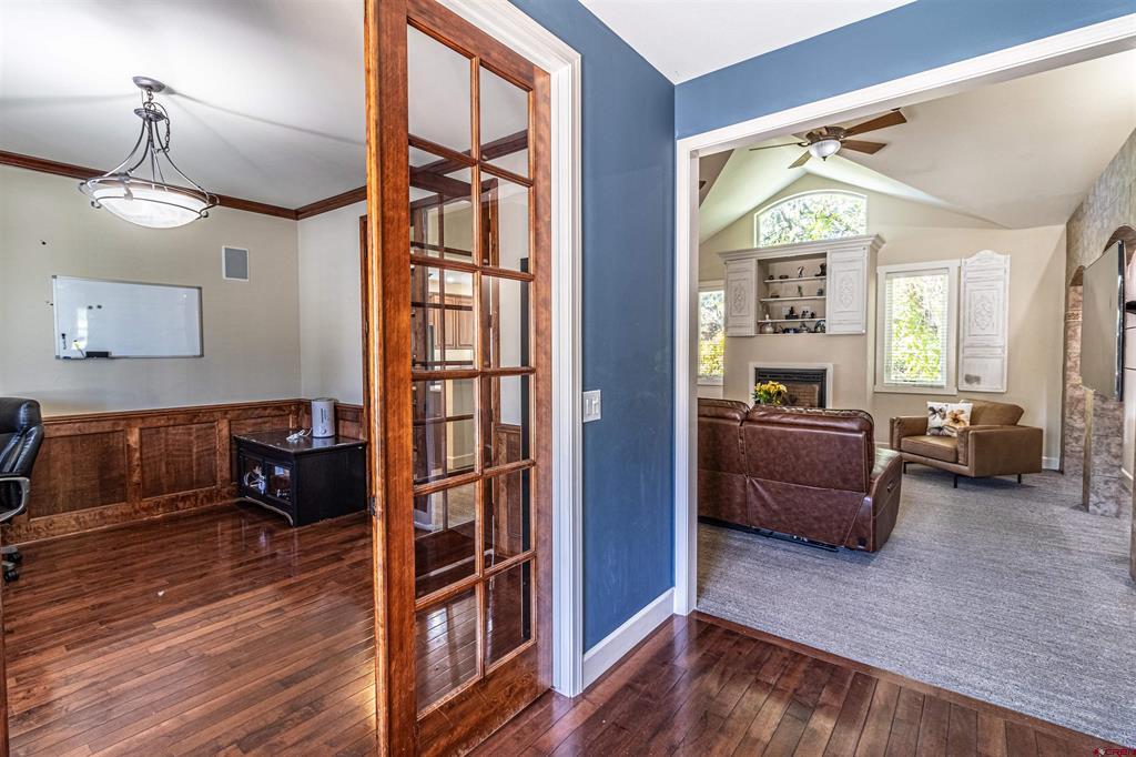 5917 Inverness Drive Property Photo 3