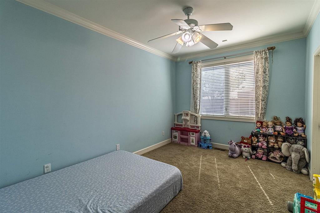 5917 Inverness Drive Property Photo 32