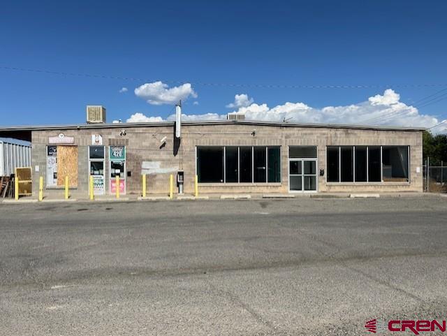 453 W 8th Street Property Photo