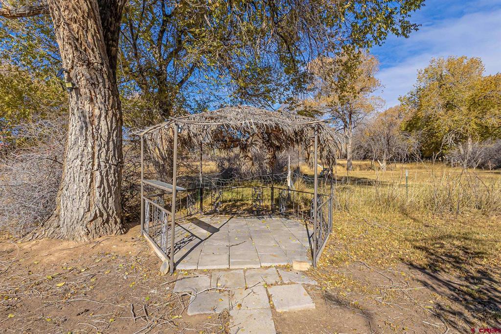 1711 Purdy Mesa Road Property Photo 10