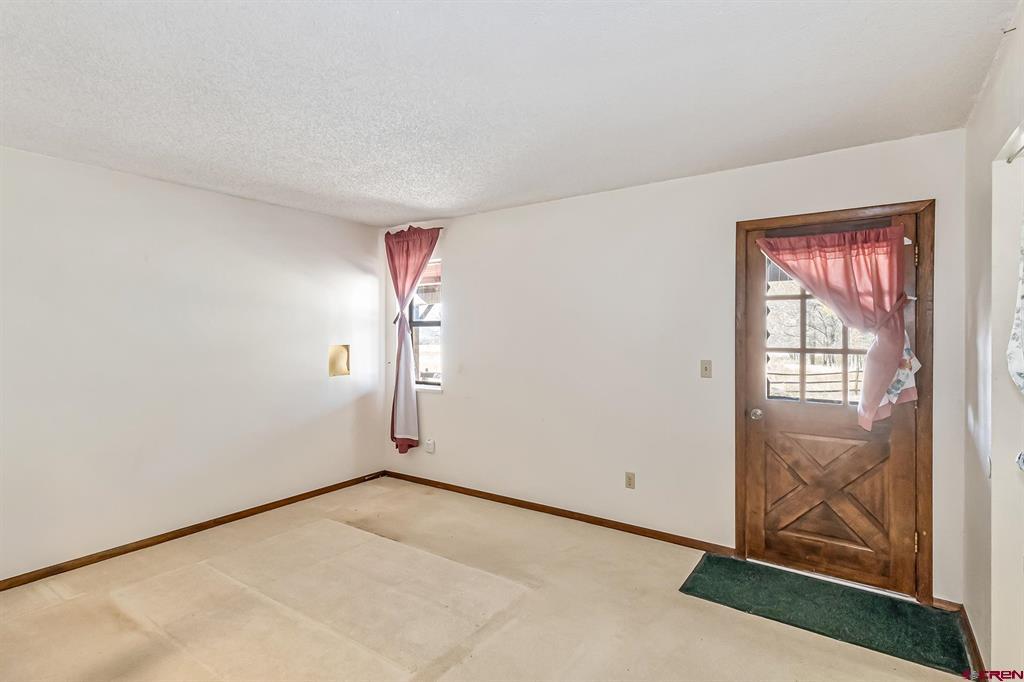 1711 Purdy Mesa Road Property Photo 17