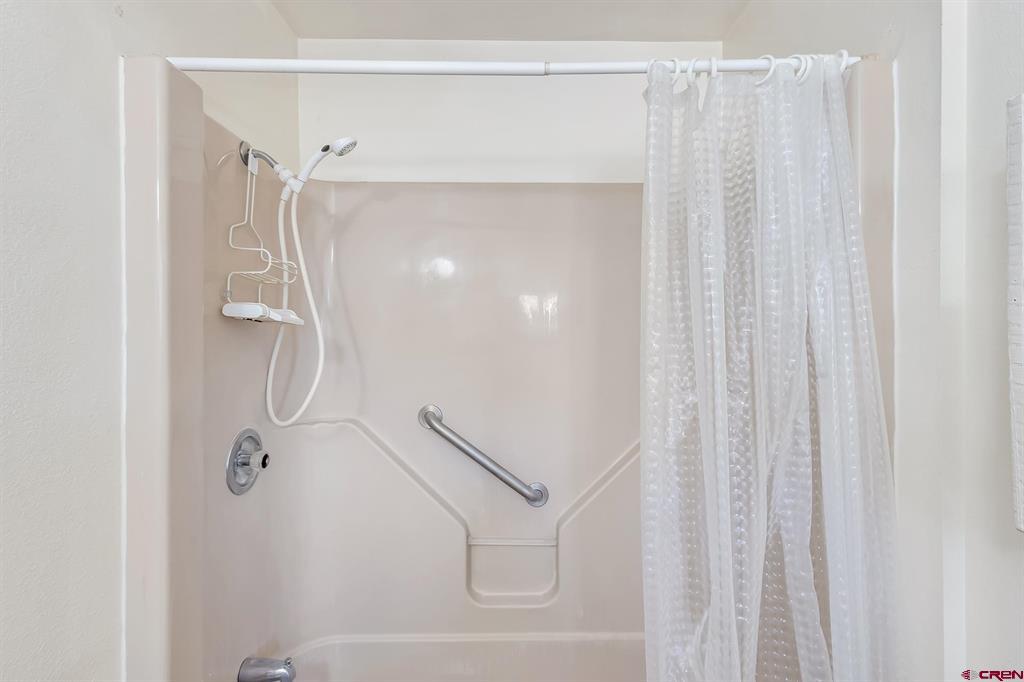 1711 Purdy Mesa Road Property Photo 22