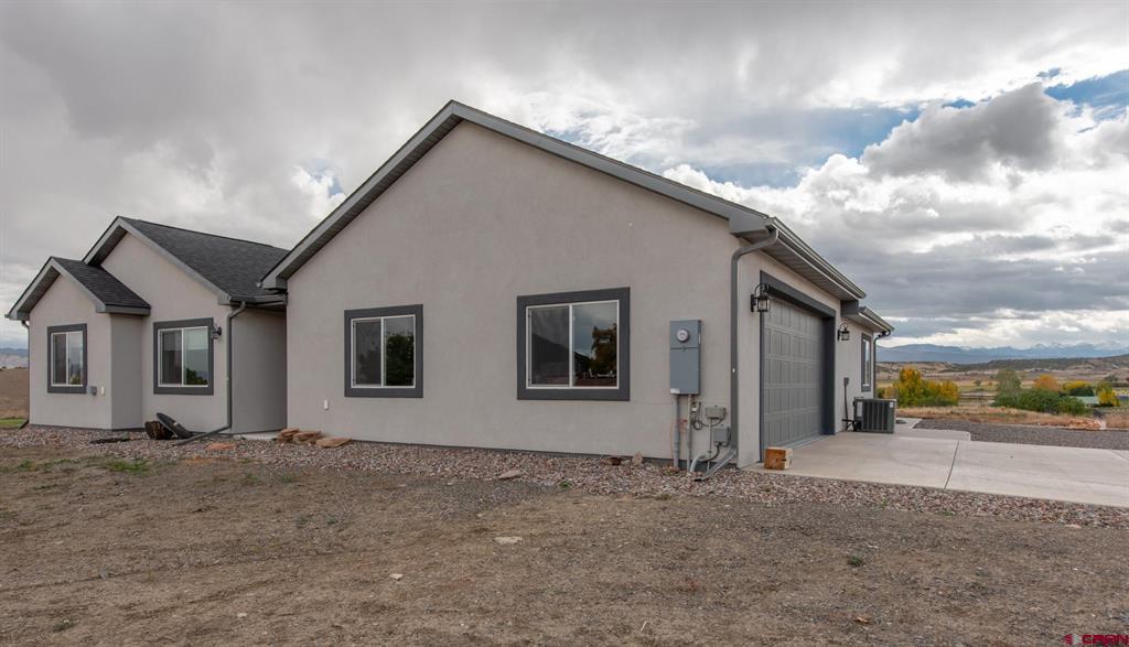 65301 Solar Heights Lane Property Photo 3