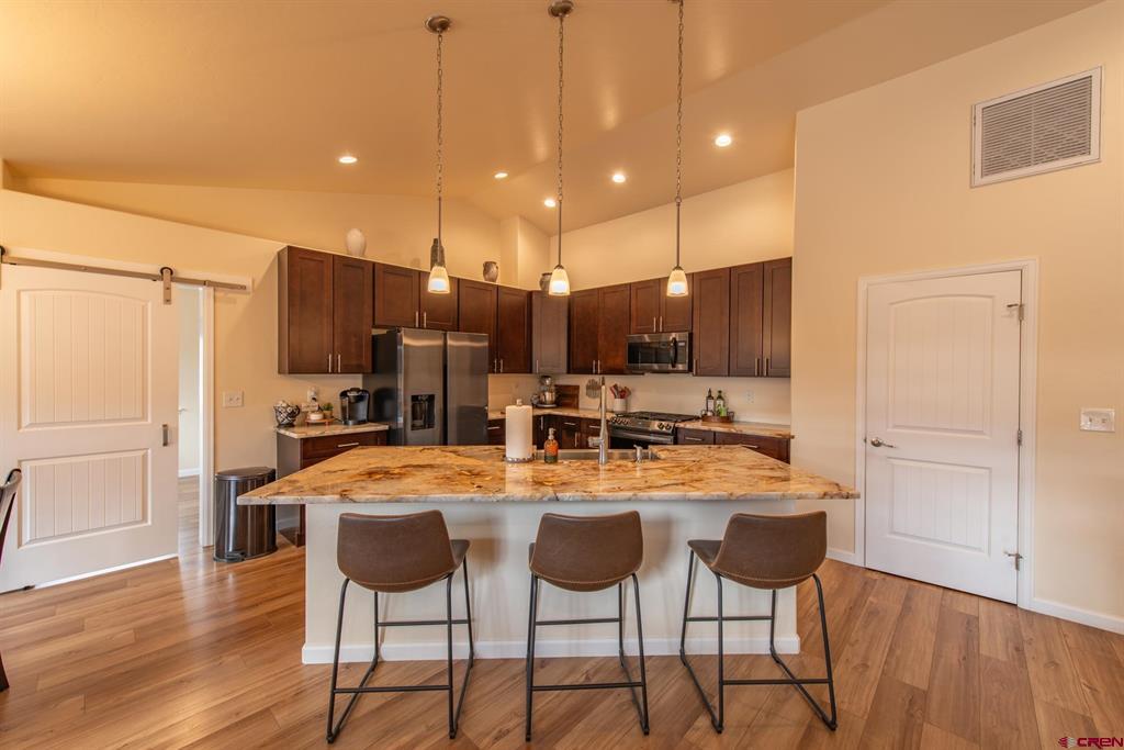 65301 Solar Heights Lane Property Photo 9