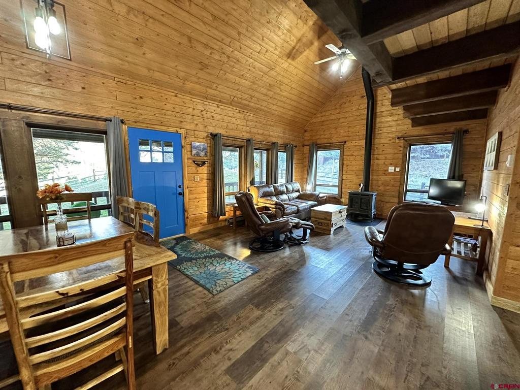 1425 N Highway 149 Property Photo 27