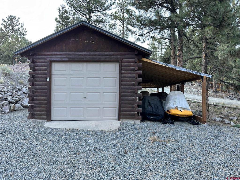 1425 N Highway 149 Property Photo 32