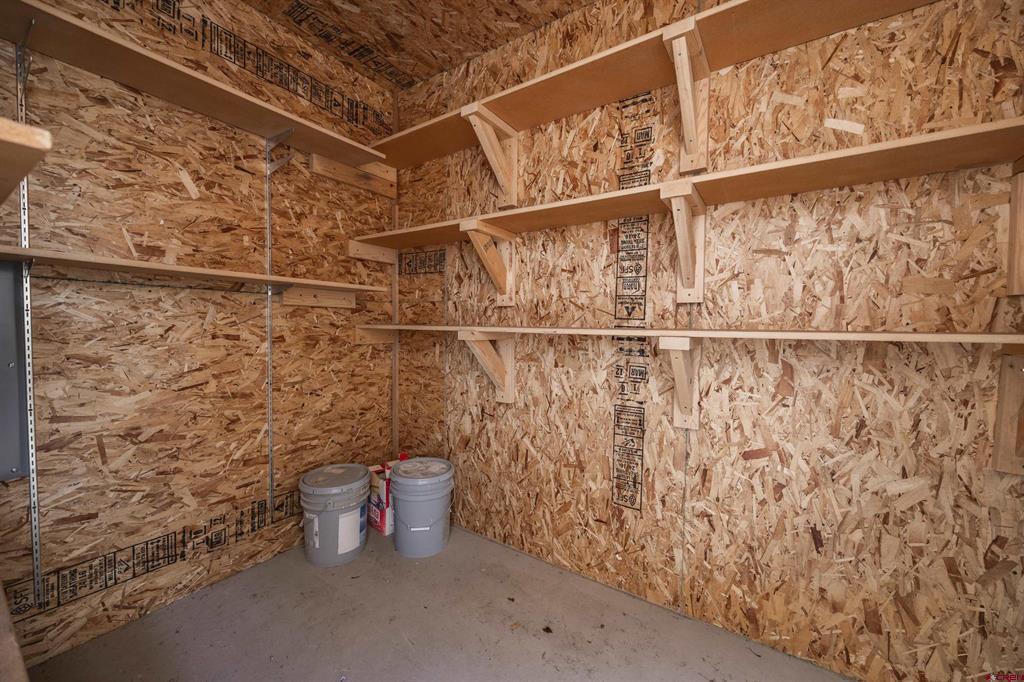 1443 Criterion Street Property Photo 29