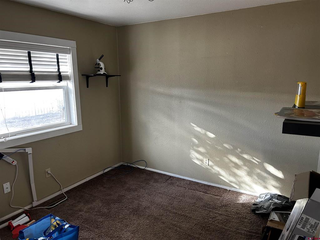 563 Pine Street Property Photo 13