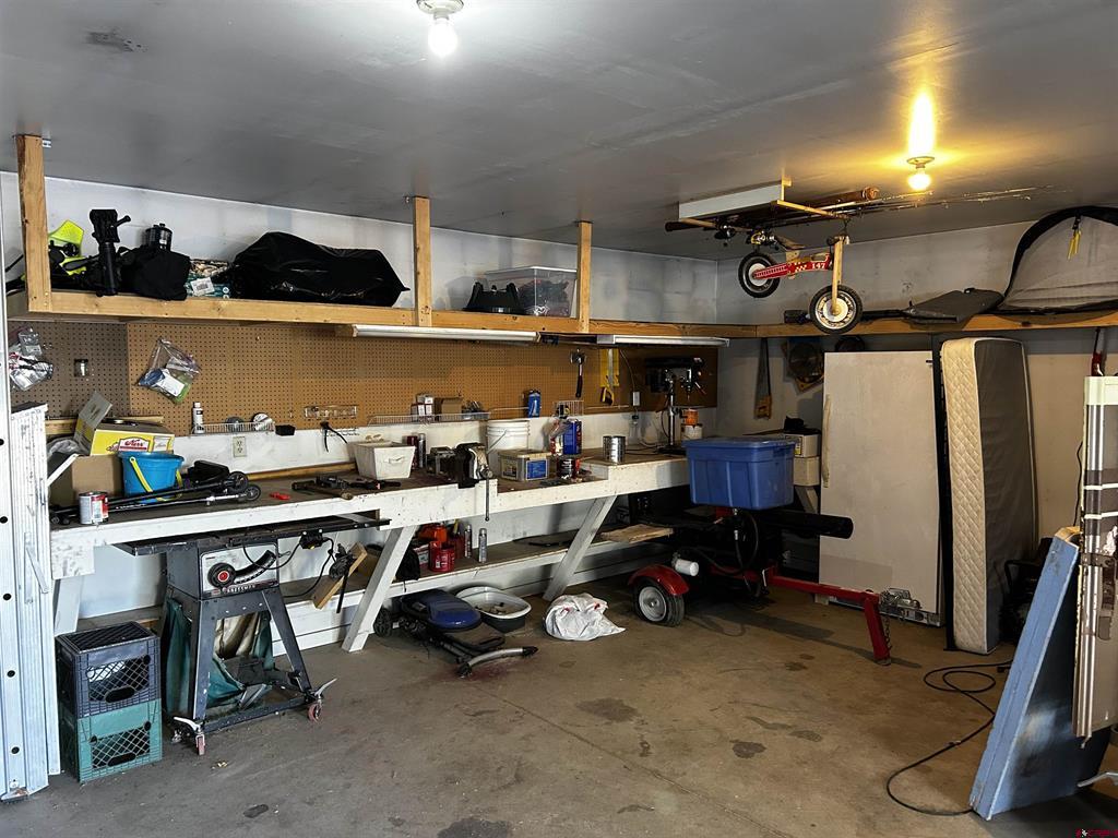563 Pine Street Property Photo 15