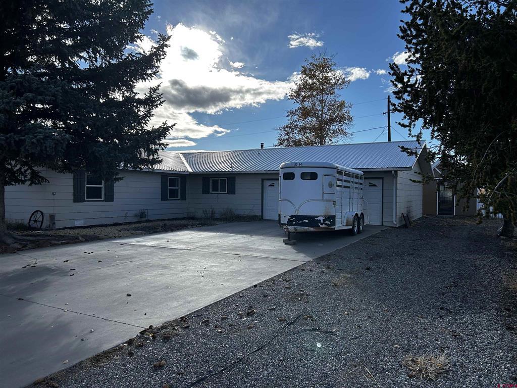 563 Pine Street Property Photo 19