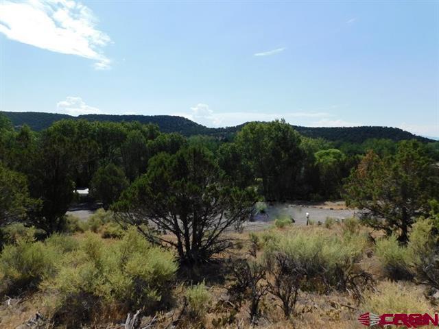 240 Se Flintlock Court Property Photo 8