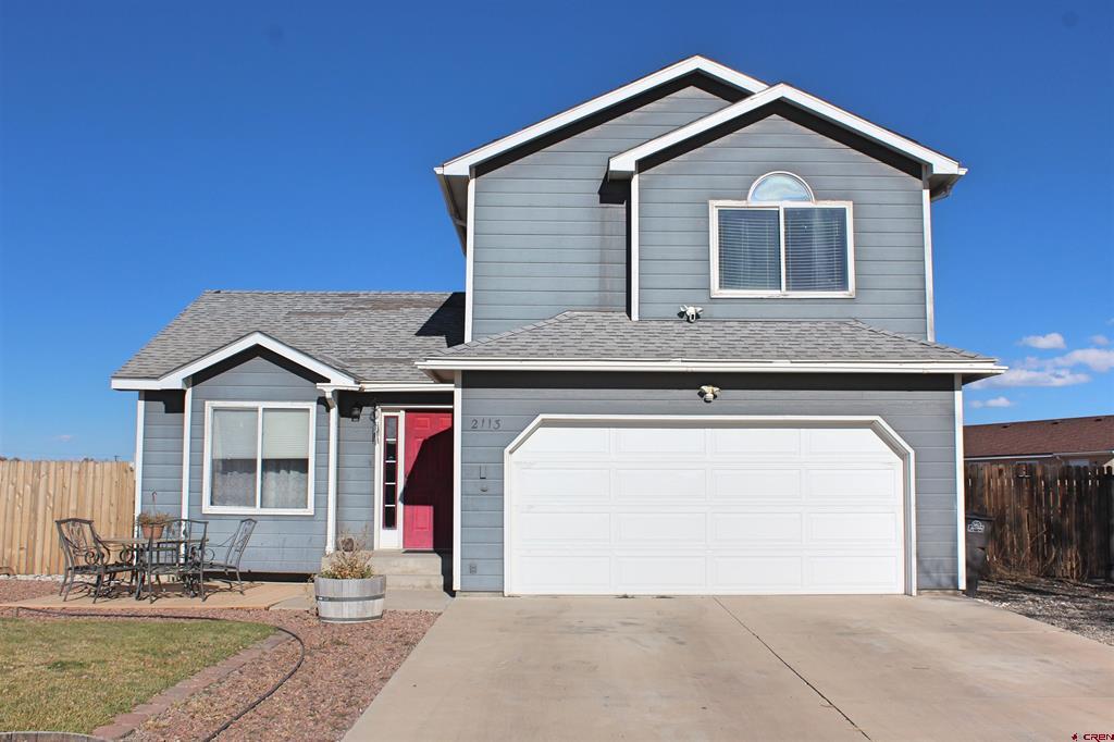 2113 Gloria Place