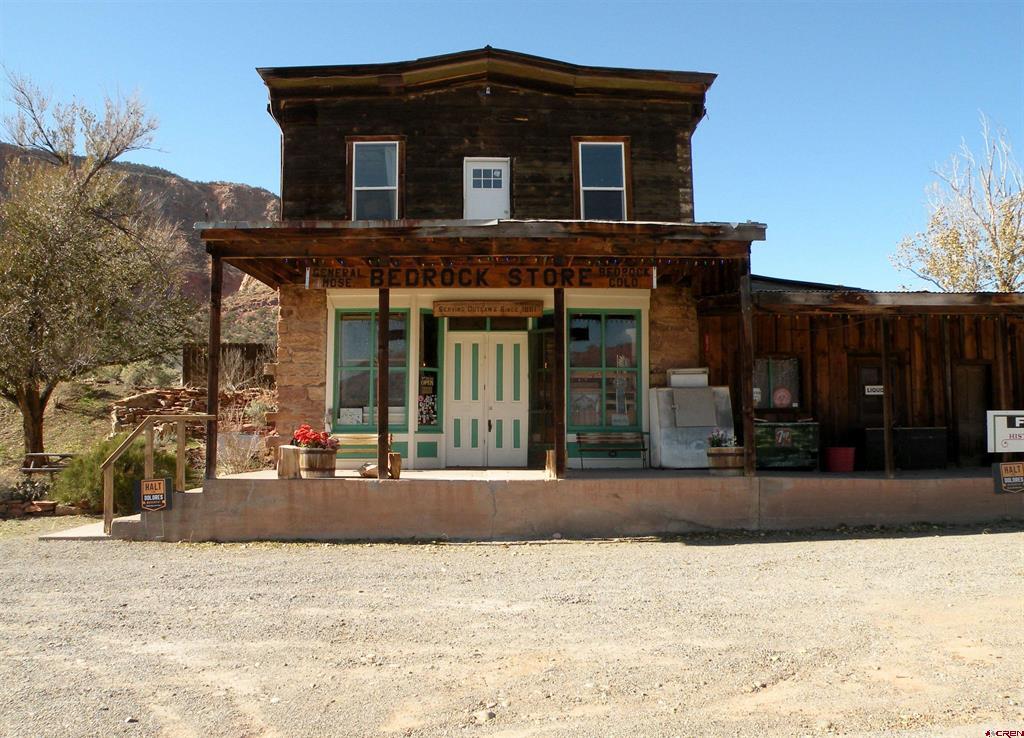 9812 Highway 90 Property Photo 1
