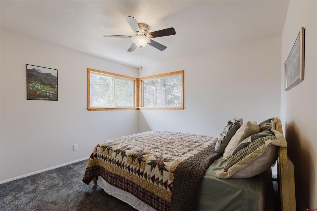 184 Holiday Avenue Property Photo 12