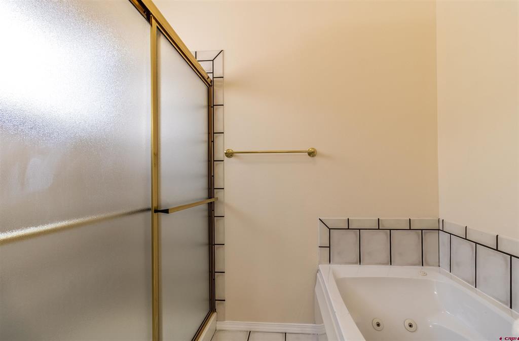 5713 Pinehurst Drive Property Photo 5