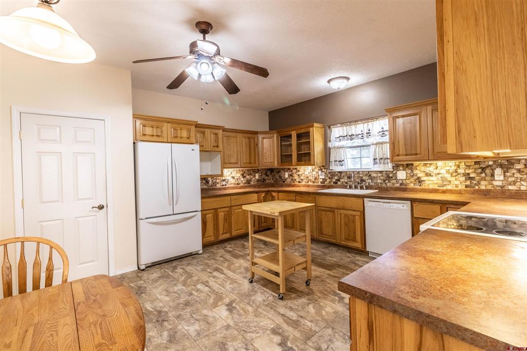 5713 Pinehurst Drive Property Photo 13
