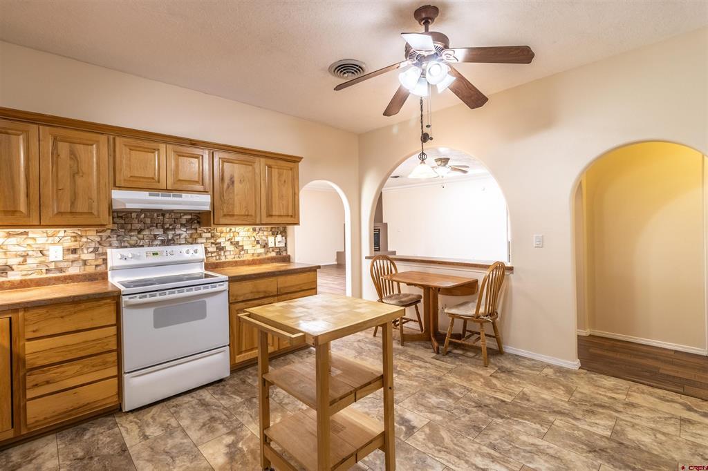 5713 Pinehurst Drive Property Photo 14