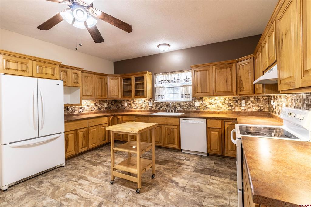 5713 Pinehurst Drive Property Photo 15