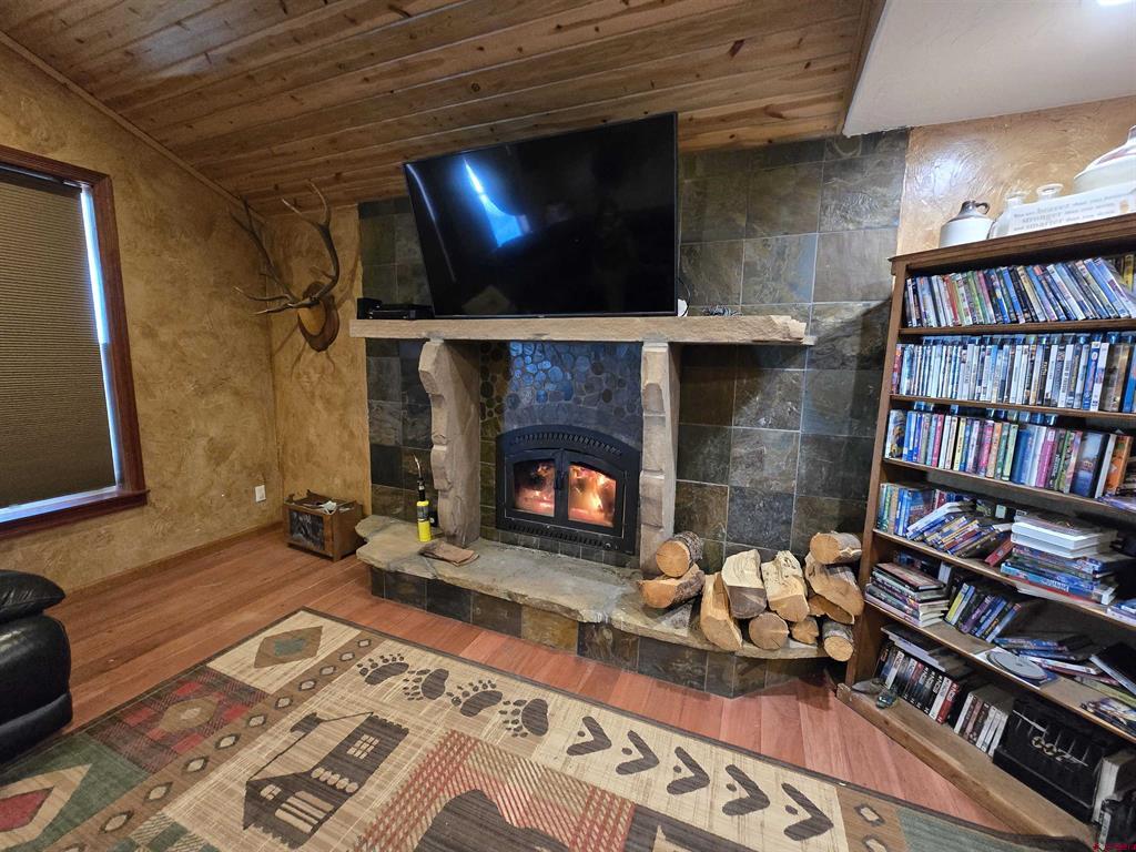 4189 Crowther Lane Property Photo 5