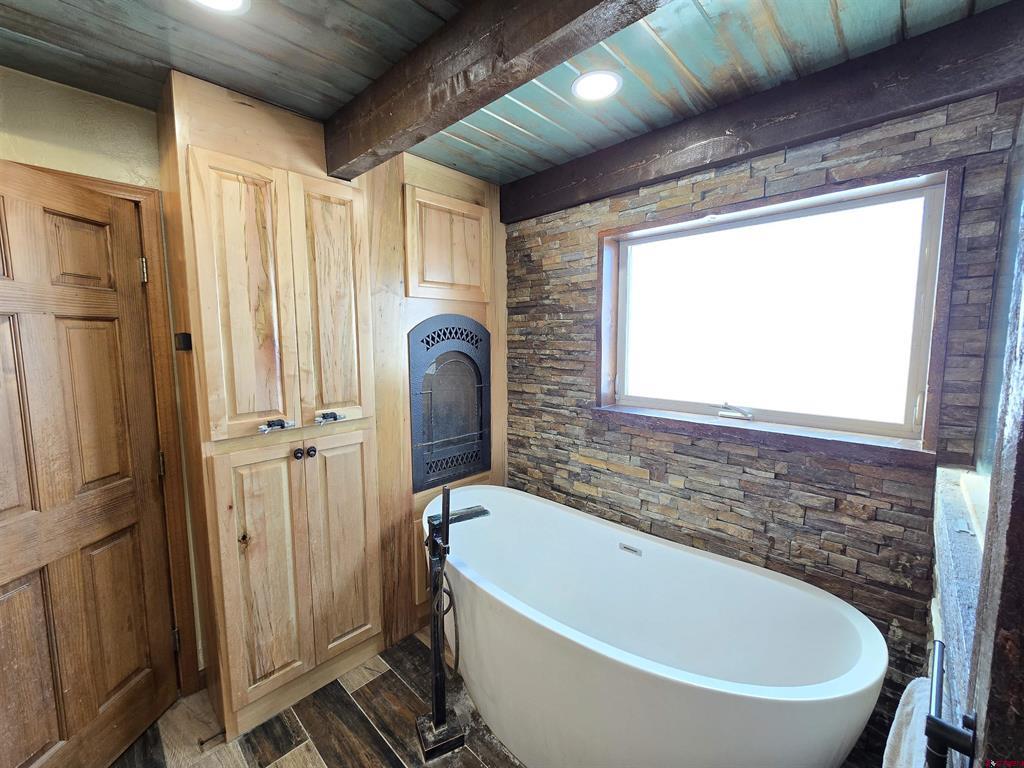 4189 Crowther Lane Property Photo 8