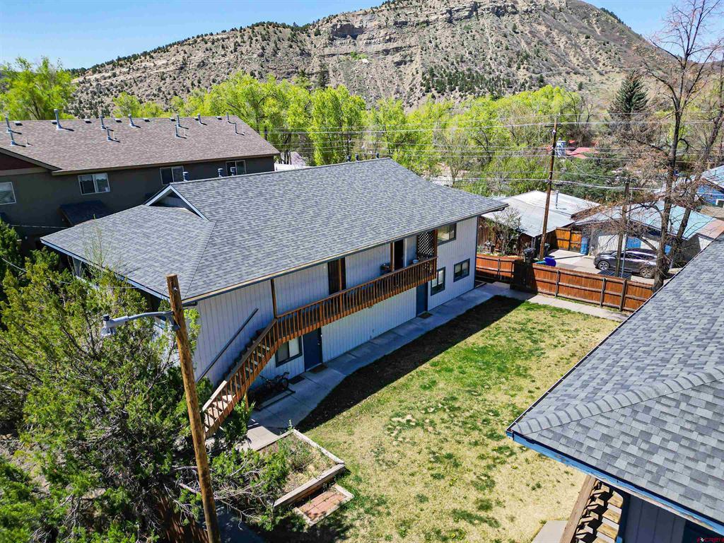 343 E 8th Avenue Property Photo