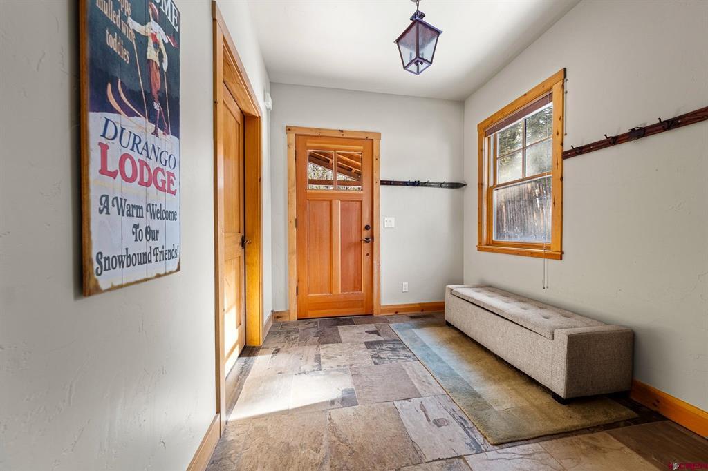 114 Limestone Court Property Photo 4