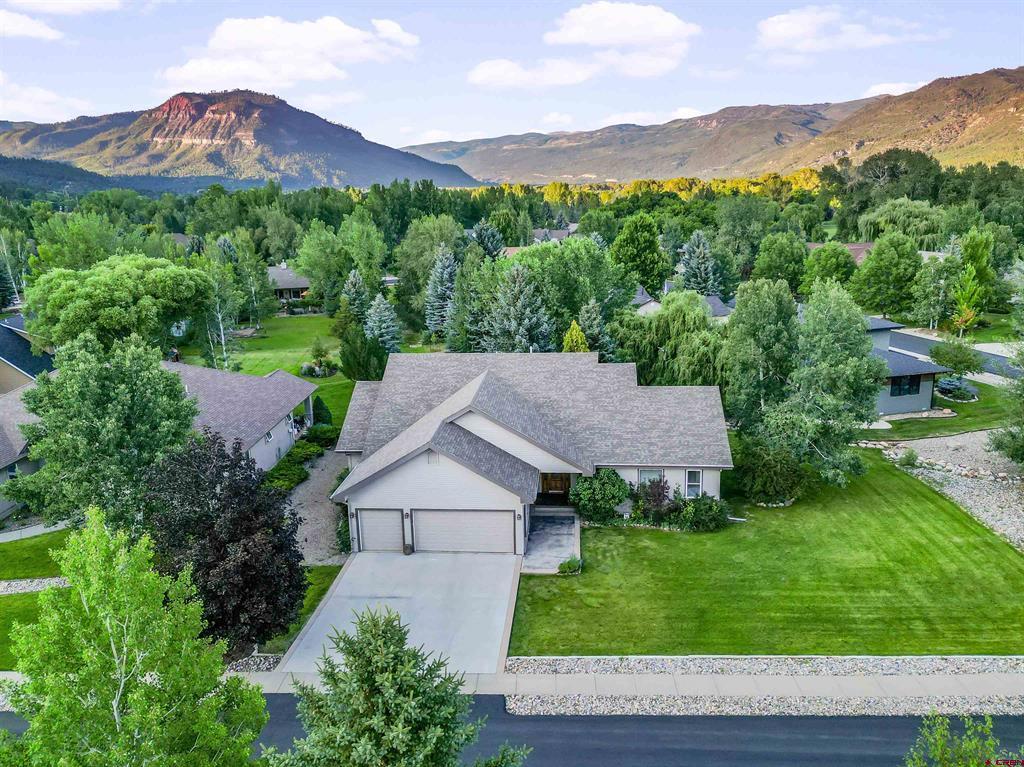 631 Horse Thief Lane Property Photo