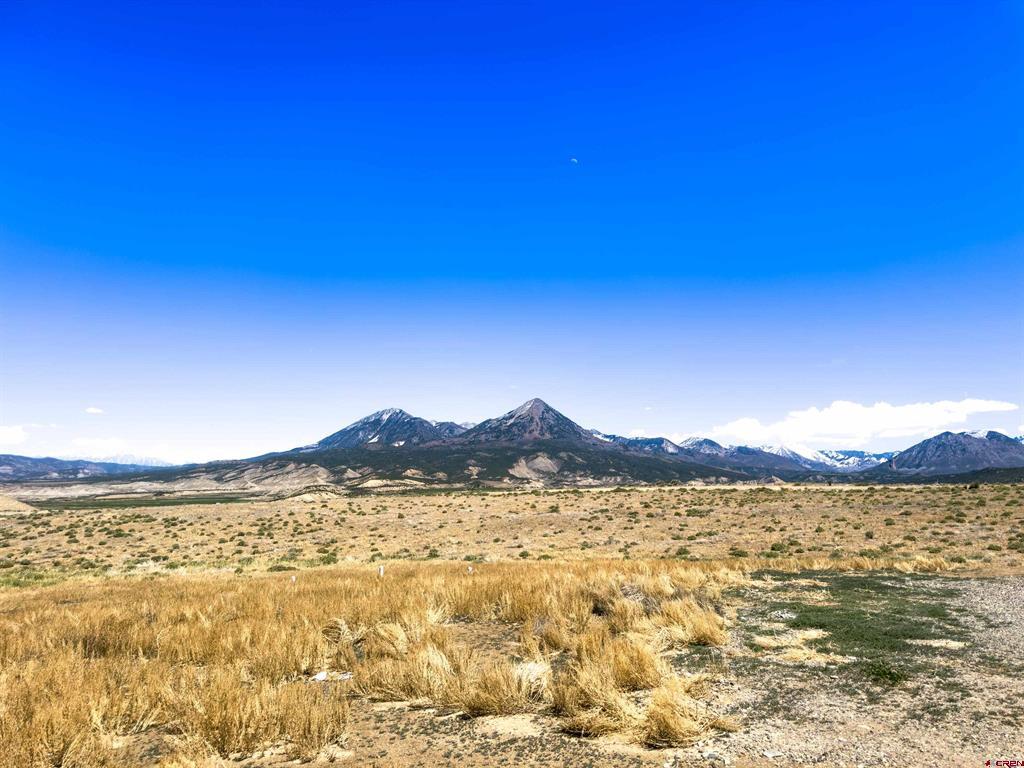 6313 Sagebrush Road Property Photo 2