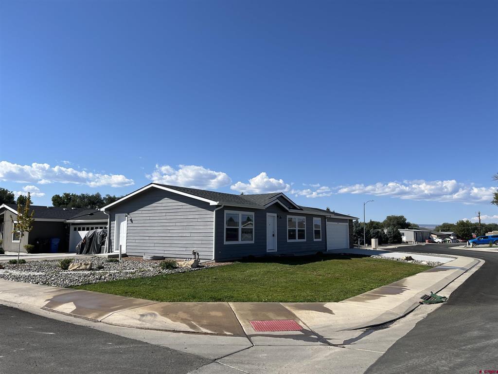 2030 Elbert Street Property Photo