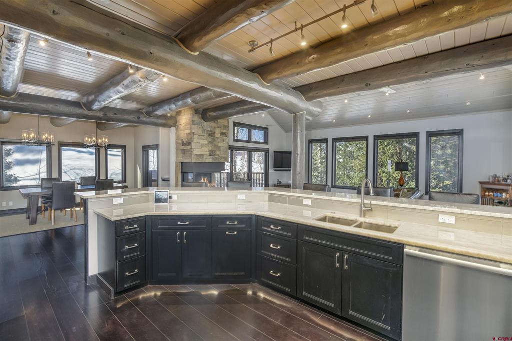 18 Aspen Lane Property Photo 9