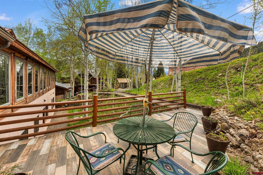 8 Gothic Avenue Property Photo 33