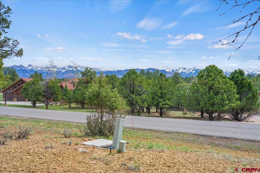 681 Marmot Drive Property Photo 4