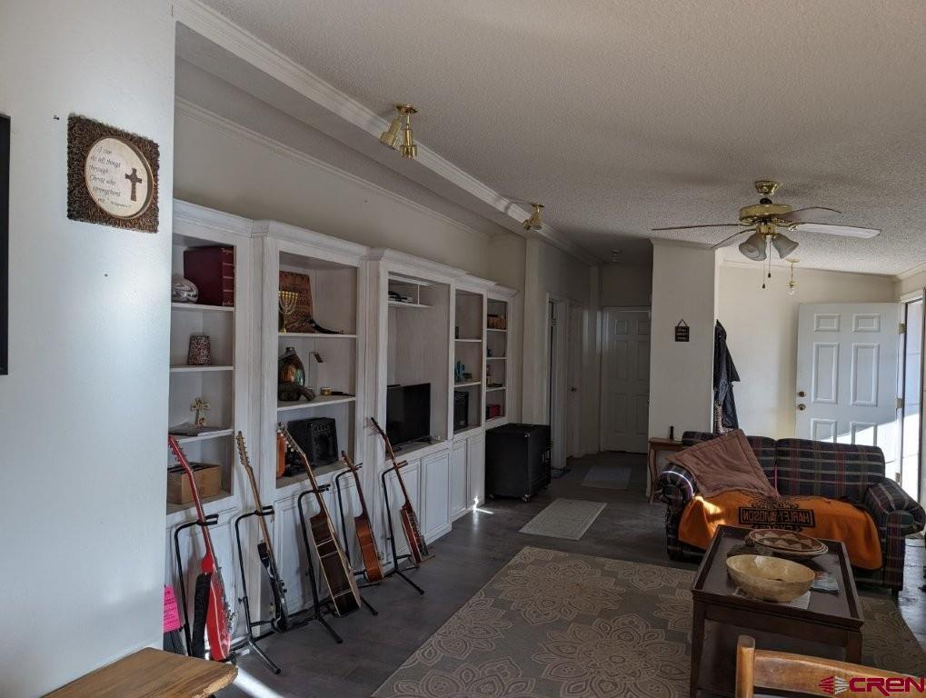 27 Road 4025 Property Photo 5