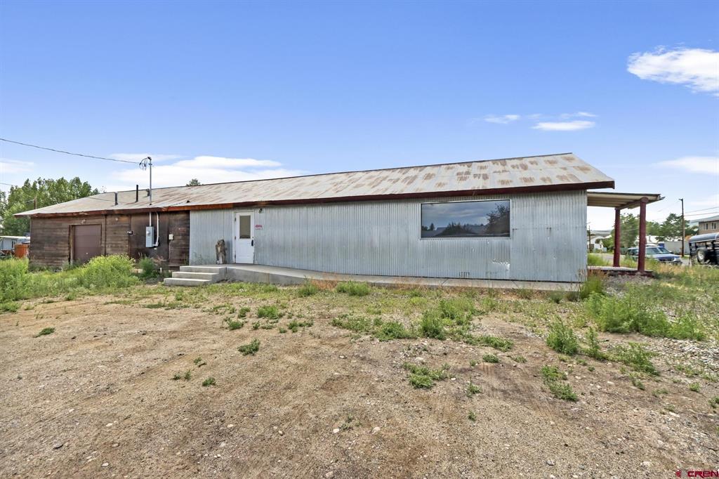 413 W New York Avenue Property Photo 4