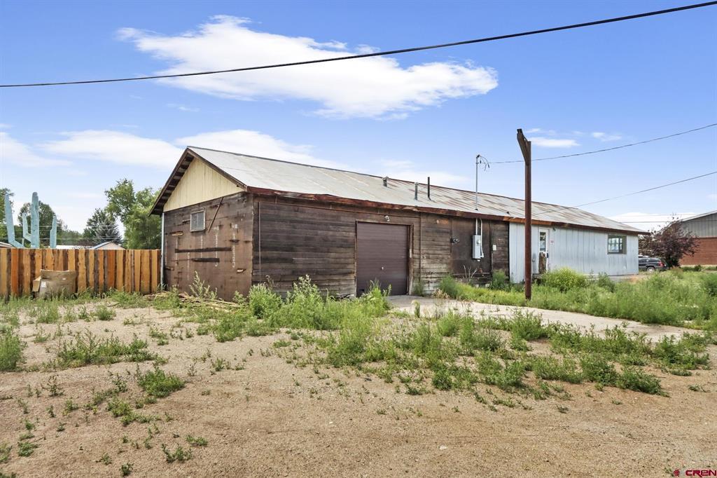 413 W New York Avenue Property Photo 7
