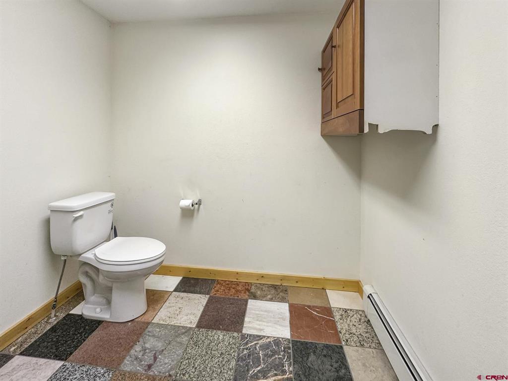 413 W New York Avenue Property Photo 26