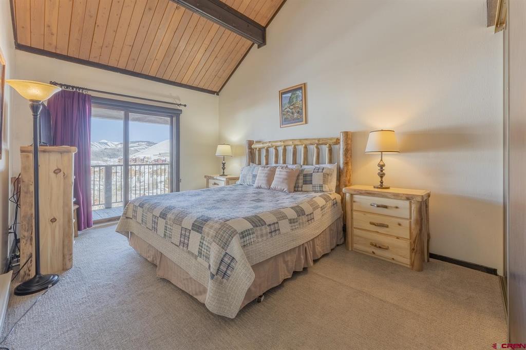 18 Hunter Hill Road Property Photo 13