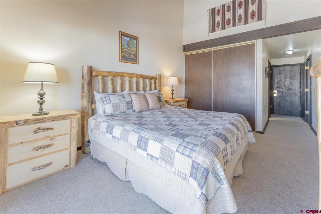 18 Hunter Hill Road Property Photo 14