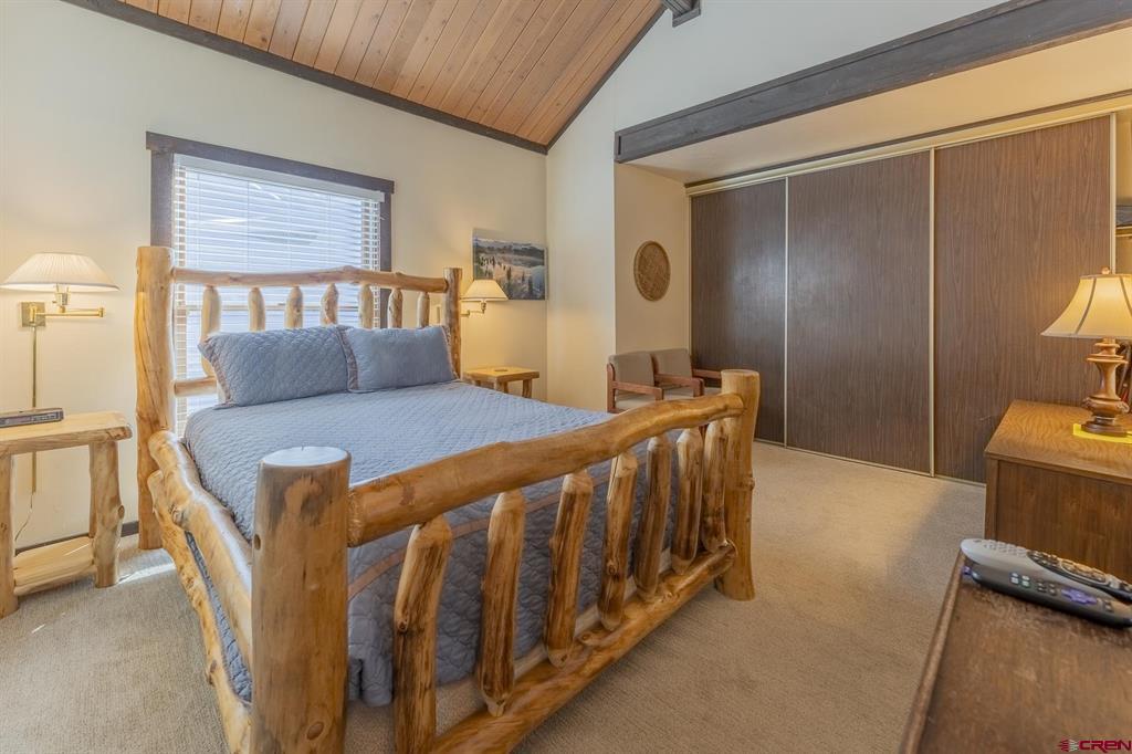 18 Hunter Hill Road Property Photo 19