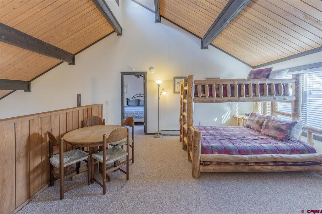 18 Hunter Hill Road Property Photo 24