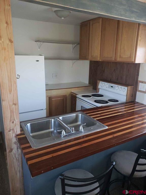 208 E Highway 491 Property Photo 17
